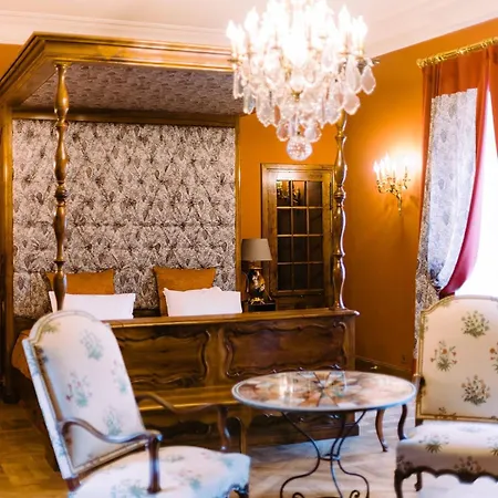 Caladoc Luxury Retreat With Private In Provence Arles