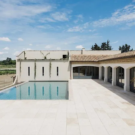 Caladoc Luxury Retreat With Private In Provence Arles